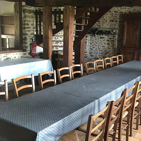 Сasa de vacaciones Longère Rénovée Proche Du Mans Avec Jardin Et Salle De Jeux - Fr-1-410-248 Moncé-en-Belin