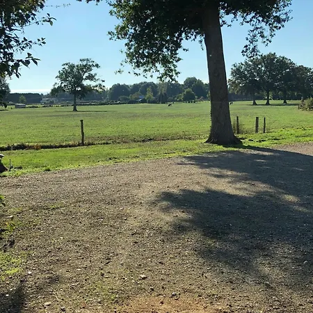 Longère Rénovée Proche Du Mans Avec Jardin Et Salle De Jeux - Fr-1-410-248 * Moncé-en-Belin