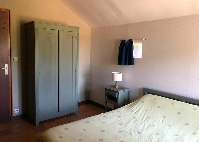 Longère Rénovée Proche Du Mans Avec Jardin Et Salle De Jeux - Fr-1-410-248 *