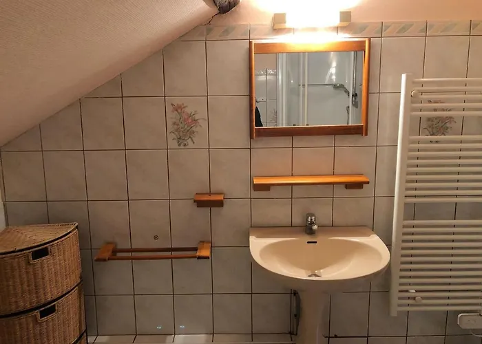 Longère Rénovée Proche Du Mans Avec Jardin Et Salle De Jeux - Fr-1-410-248 Hébergement de vacances *