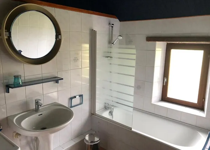 Longère Rénovée Proche Du Mans Avec Jardin Et Salle De Jeux - Fr-1-410-248 Hébergement de vacances